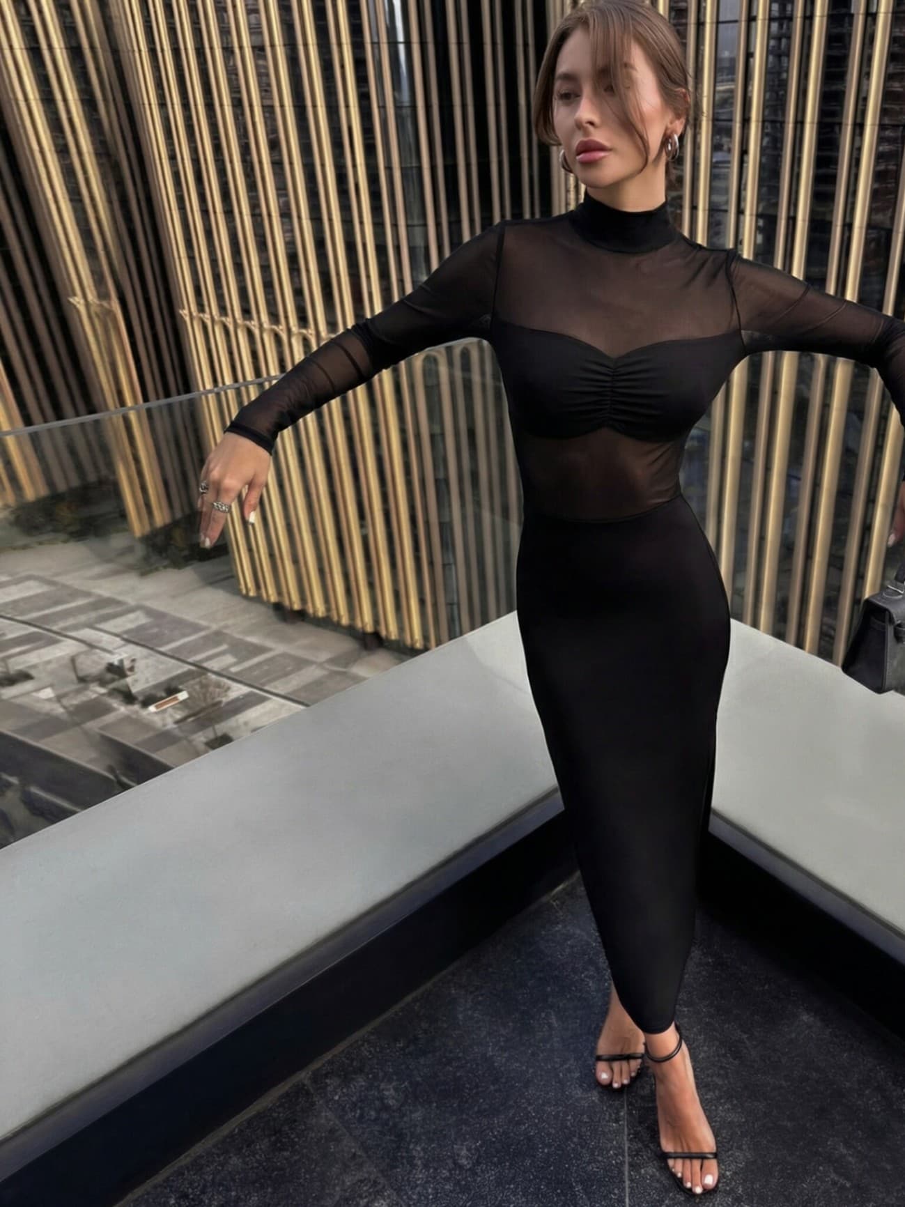 Платье сетка праздничное с разрезом миди вечернее - 8