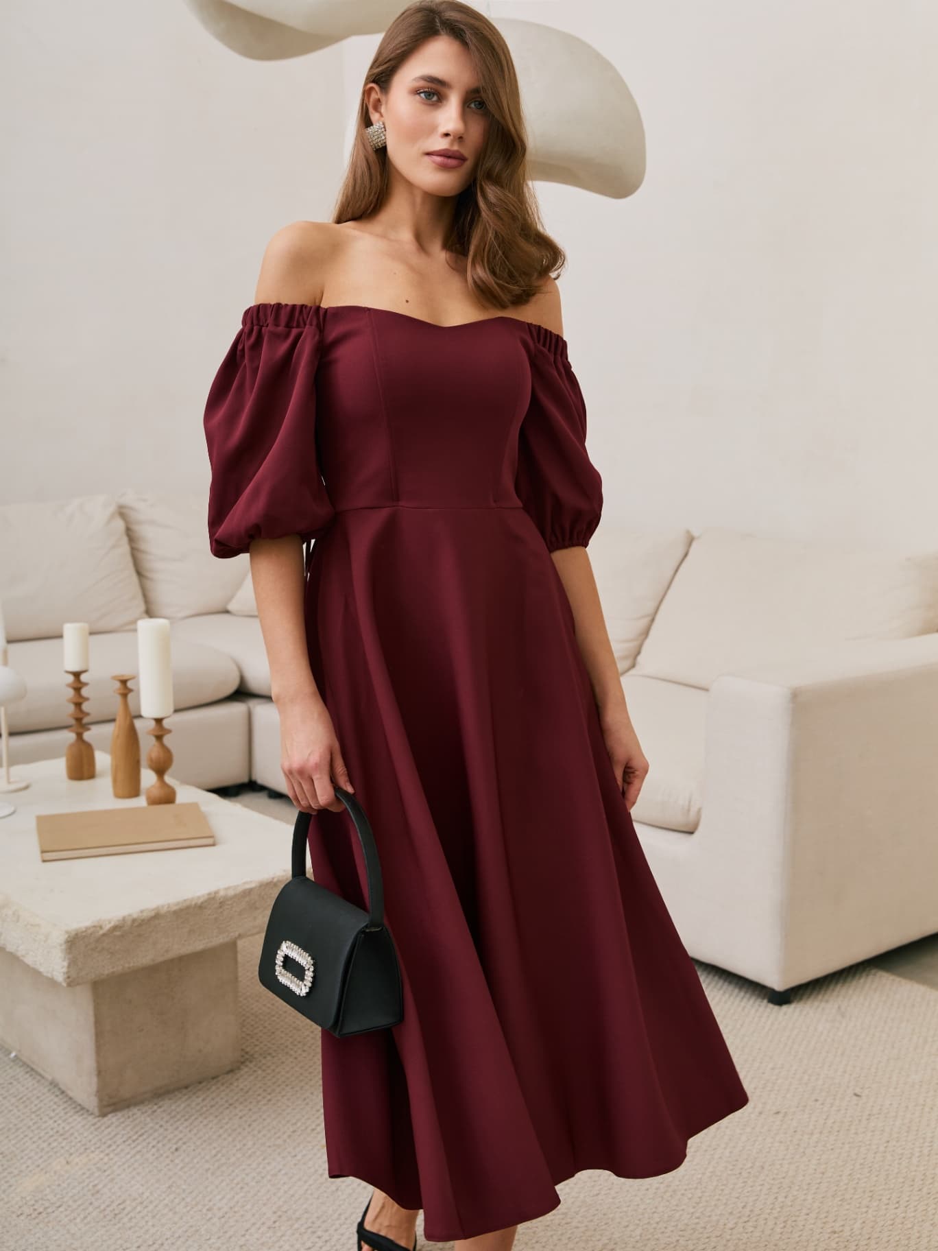 Платье вечернее миди со спущенными плечами с чашечками — 4
