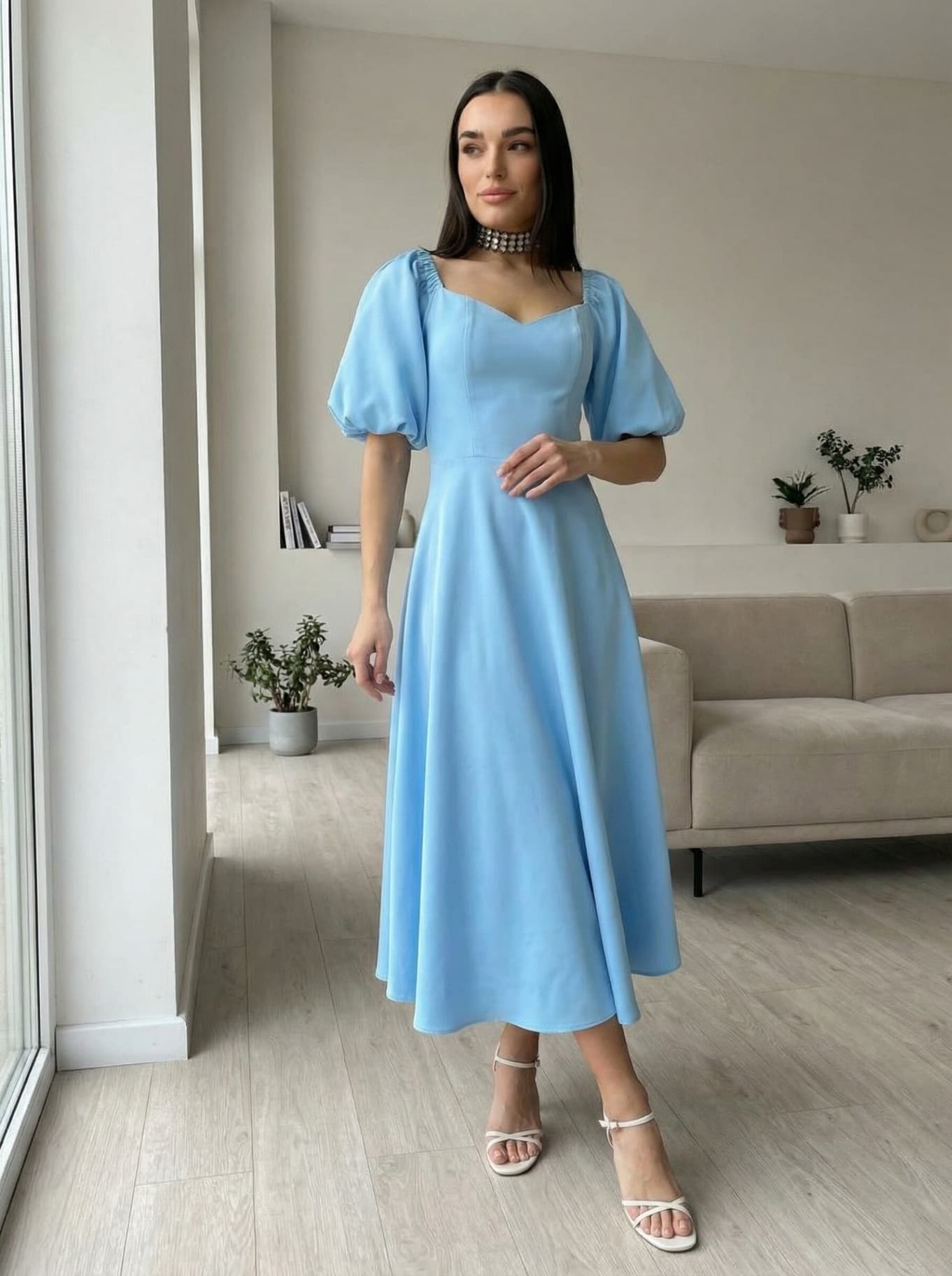 Платье вечернее миди со спущенными плечами с чашечками