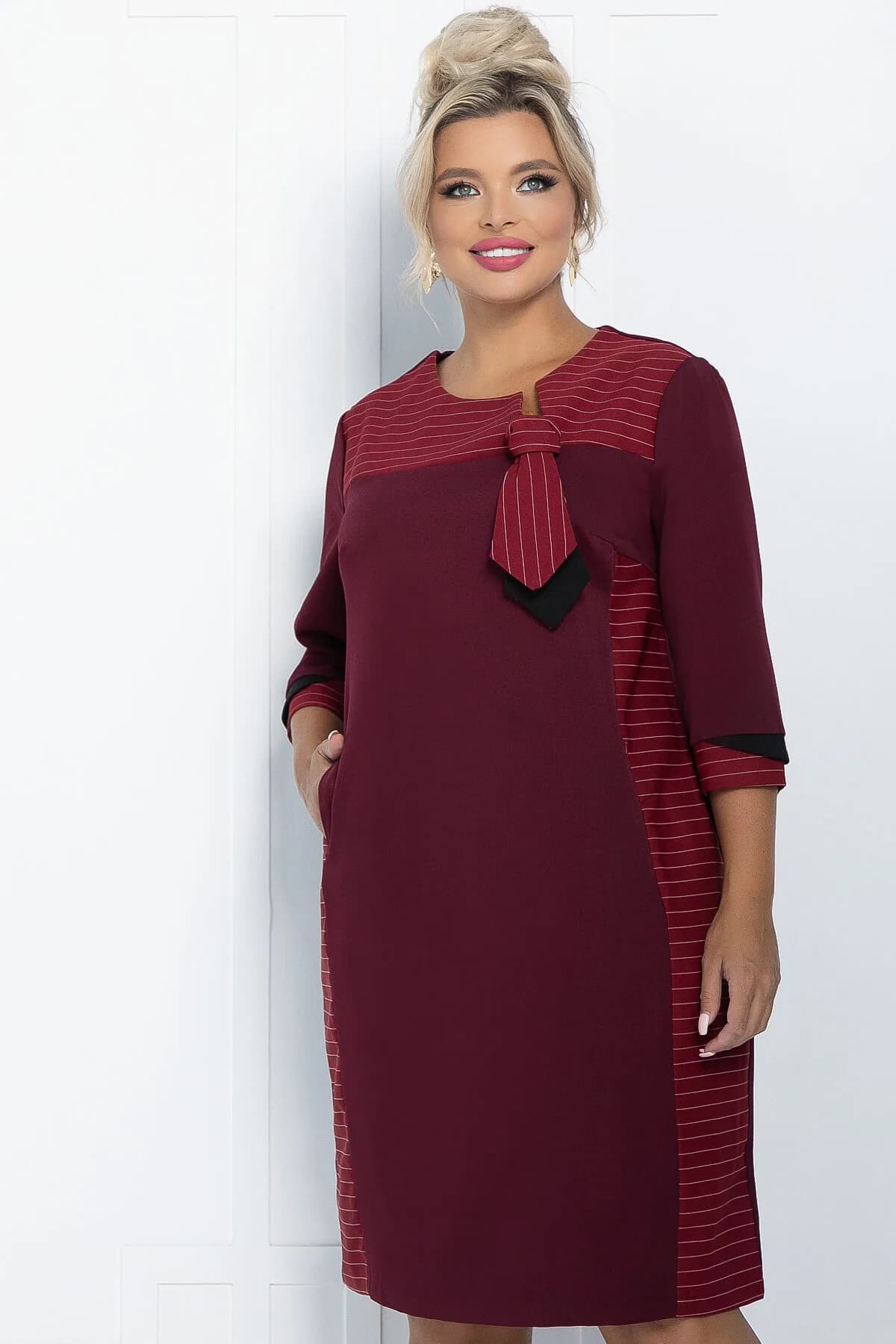 Платье Важная встреча (бордовое) — photo 5 — Լուսանկար 5 / 5